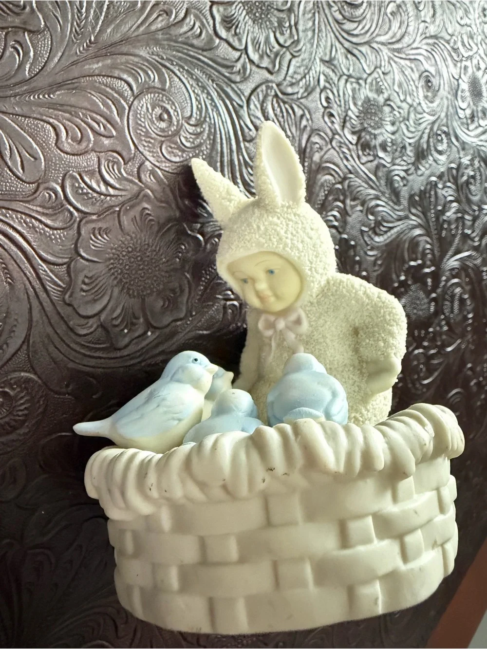 Dept 56, “Snuggling Snowbird”Bird Nest Figurine with Light Blue Birds